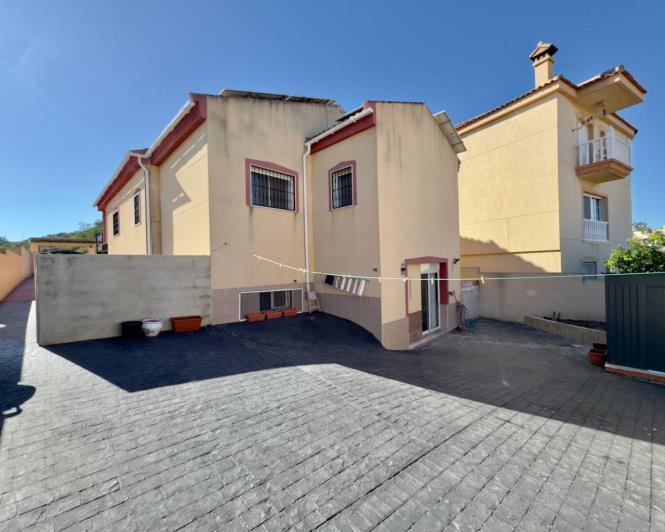 Image No.23-5 Bed Villa for sale