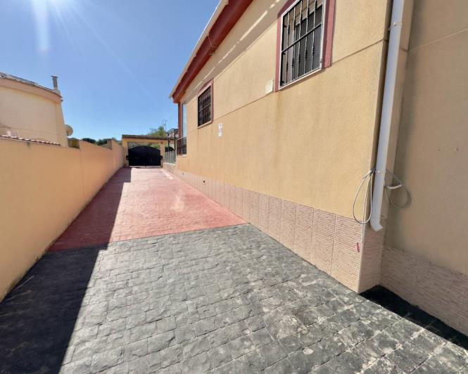 Image No.24-5 Bed Villa for sale