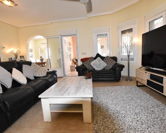 Image No.4-Villa de 5 chambres à vendre à Ciudad Quesada