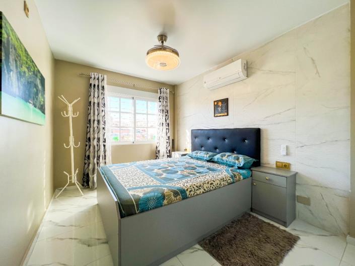 Image No.9-Villa / Détaché de 4 chambres à vendre à Punta Prima