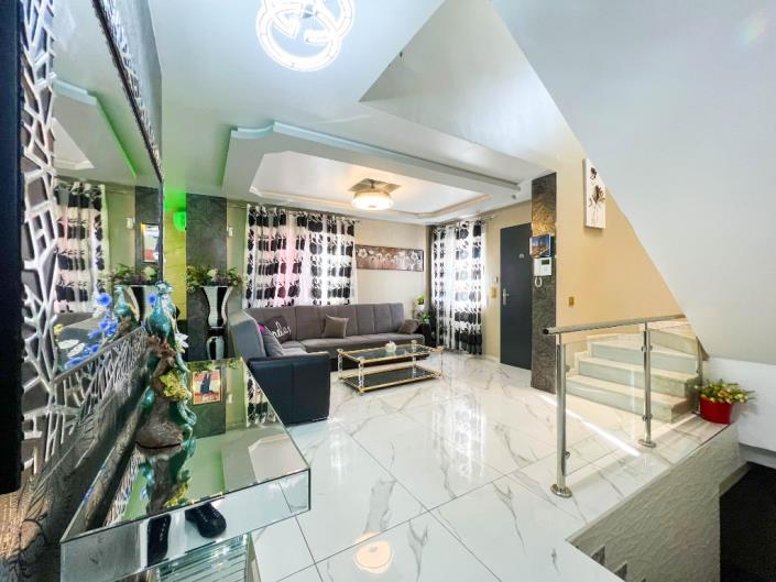 Image No.12-Villa / Détaché de 4 chambres à vendre à Punta Prima