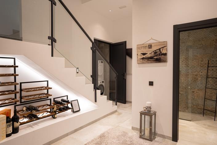 Image No.39-44 Bed Villa / Detached for sale