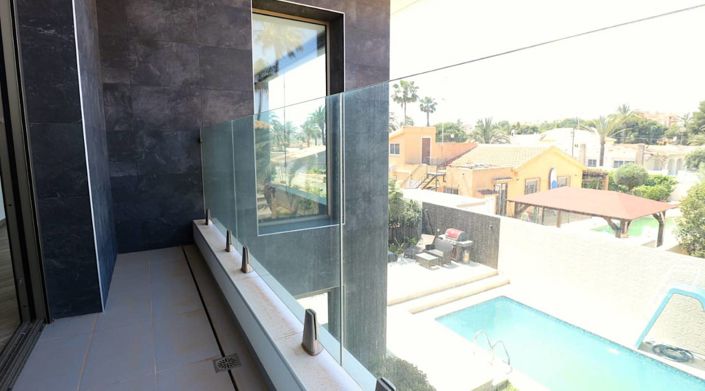 Image No.24-3 Bed Villa for sale