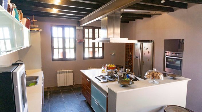 Image No.12-4 Bed Villa for sale