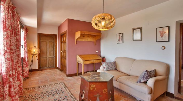 Image No.15-4 Bed Villa for sale