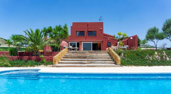 Image No.2-4 Bed Villa for sale