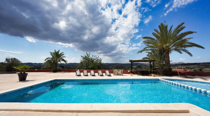 Image No.26-4 Bed Villa for sale