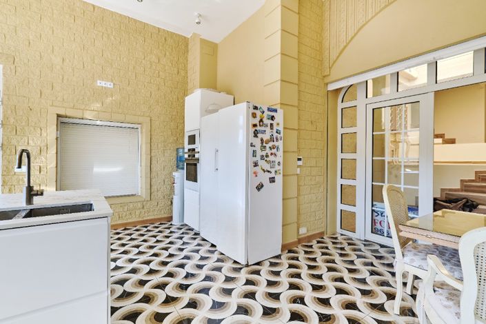 Image No.17-4 Bed Villa for sale