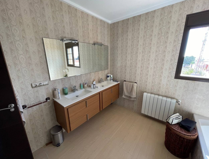 Image No.6-Villa de 4 chambres à vendre à Ciudad Quesada