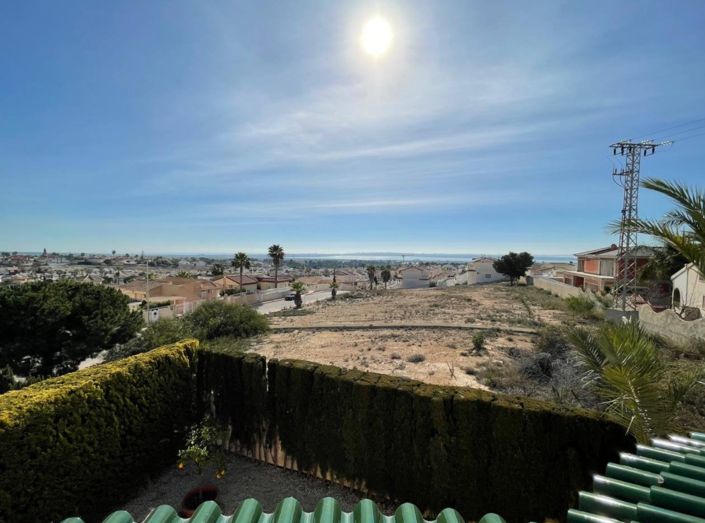 Image No.9-Villa de 4 chambres à vendre à Ciudad Quesada