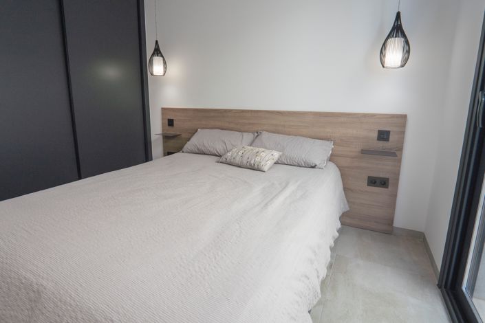 Image No.27-5 Bed Villa for sale