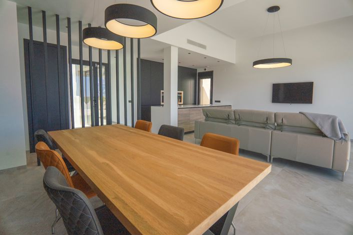 Image No.7-5 Bed Villa for sale