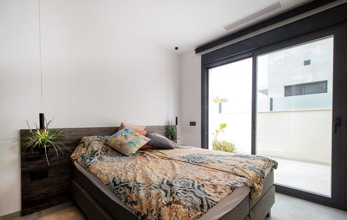 Image No.8-5 Bed Villa for sale