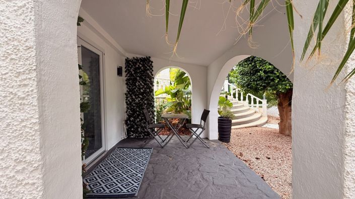 Image No.37-5 Bed Villa for sale
