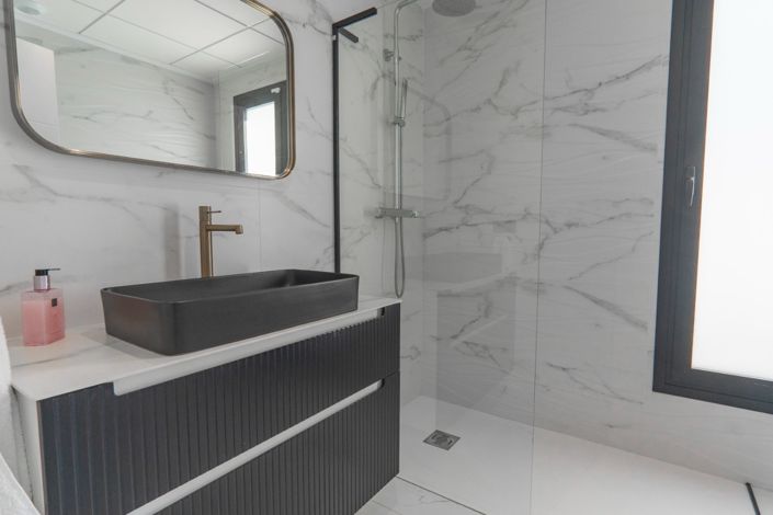 Image No.12-4 Bed Villa for sale