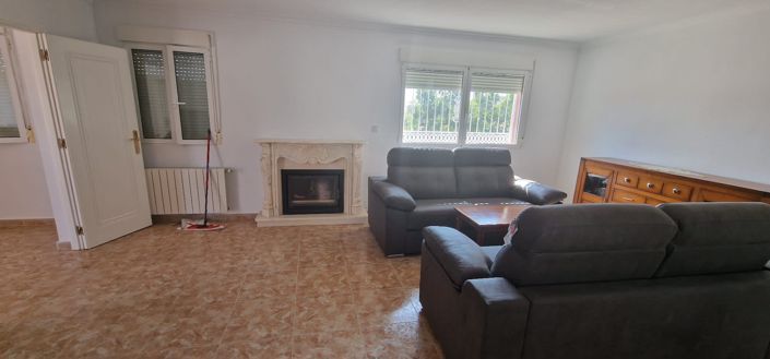 Image No.14-4 Bed Villa for sale