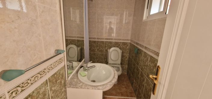 Image No.8-4 Bed Villa for sale