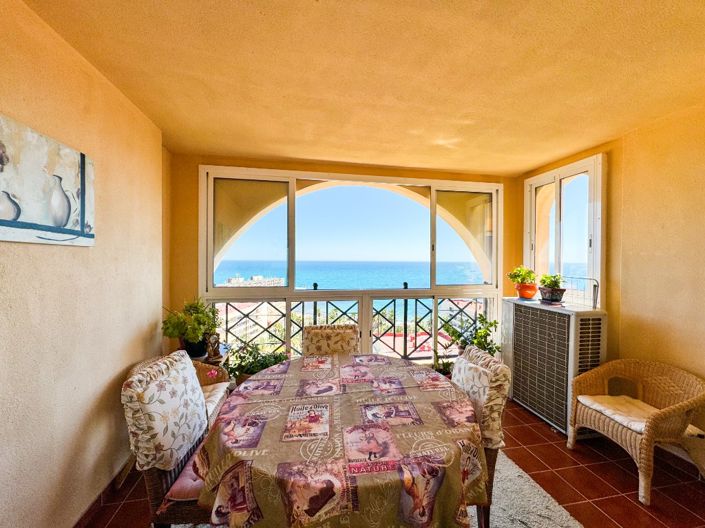 Image No.20-3 Bed Apartment for sale