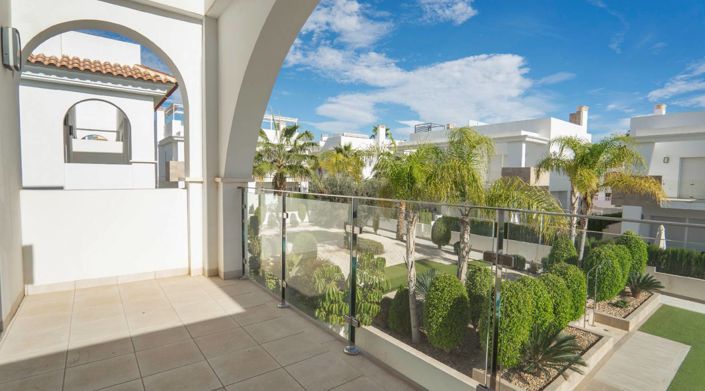 Image No.28-2 Bed House for sale