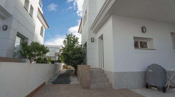 Image No.39-2 Bed House for sale