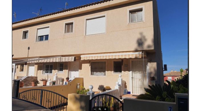 Image No.1-4 Bed House for sale