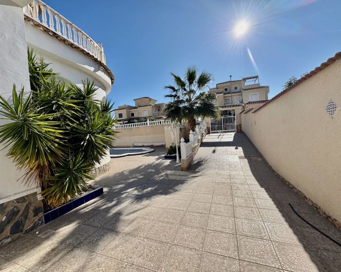 Image No.25-Villa de 4 chambres à vendre à Ciudad Quesada