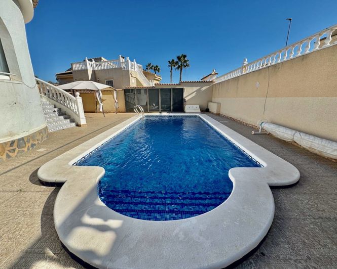 Image No.28-Villa de 4 chambres à vendre à Ciudad Quesada