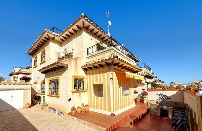 Image No.1-2 Bed House for sale