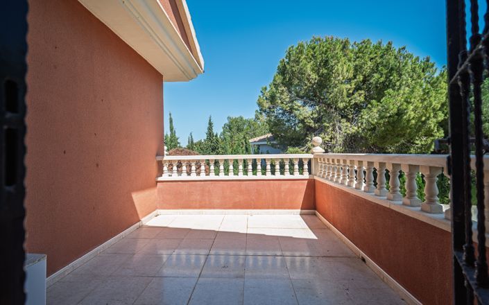 Image No.21-4 Bed Villa for sale