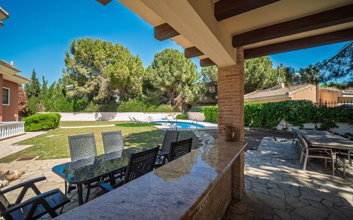 Image No.44-4 Bed Villa for sale