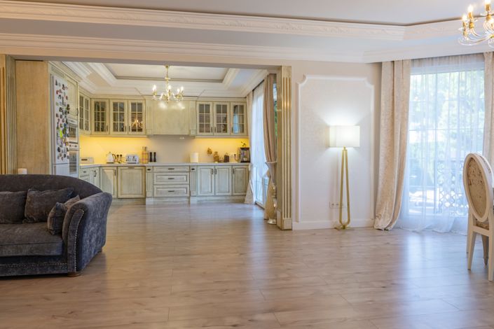 Image No.21-5 Bed Villa for sale