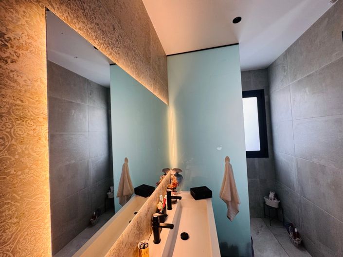 Image No.15-3 Bed Villa for sale