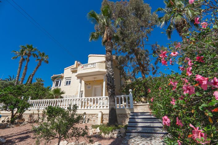 Image No.32-2 Bed Villa for sale