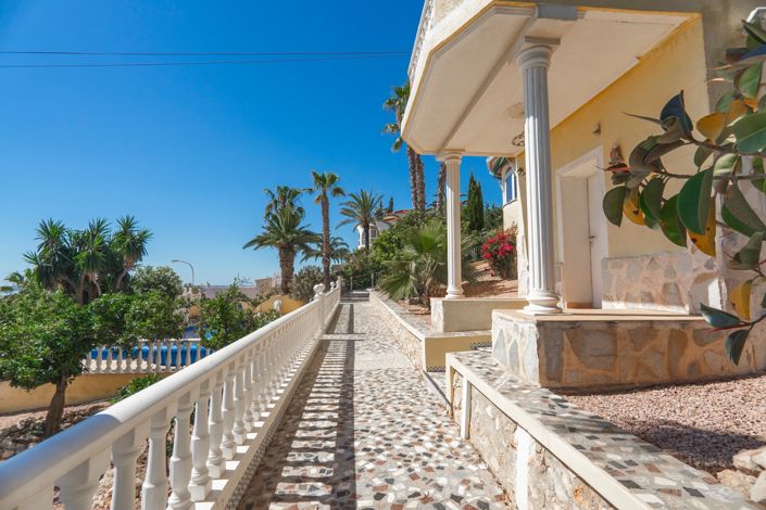 Image No.33-2 Bed Villa for sale