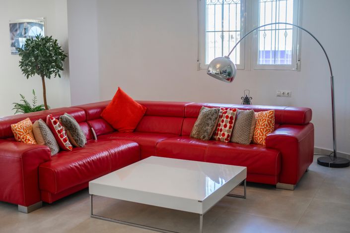 Image No.19-6 Bed Villa for sale