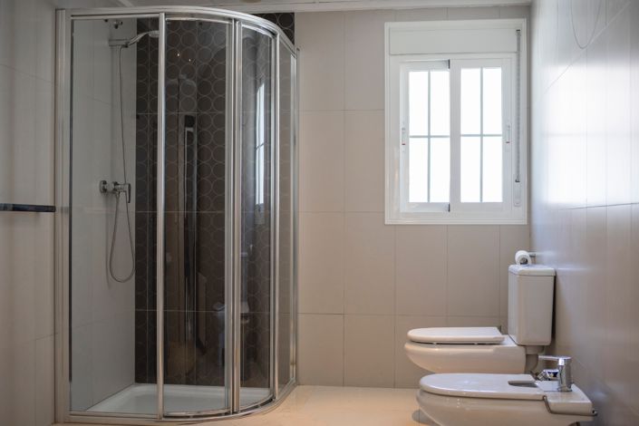 Image No.50-6 Bed Villa for sale