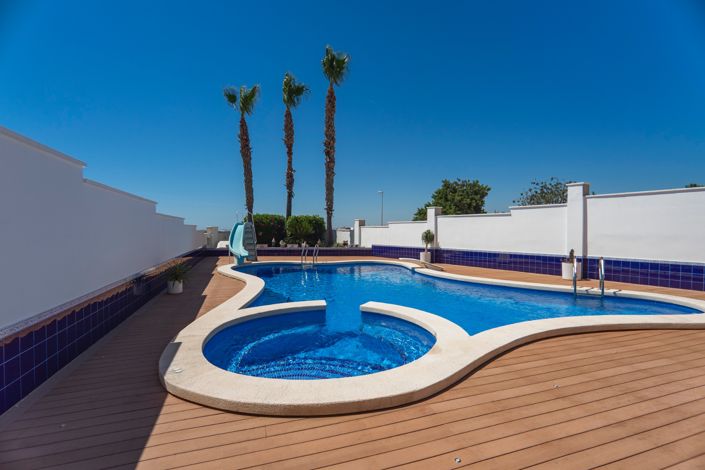 Image No.79-6 Bed Villa for sale