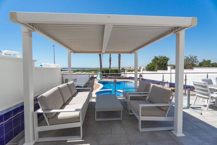 Image No.83-6 Bed Villa for sale