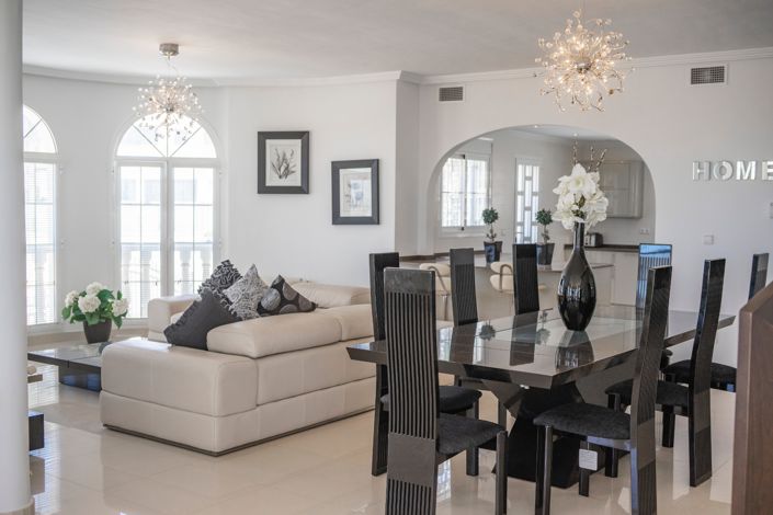 Image No.10-6 Bed Villa for sale