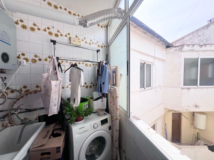 Image No.12-3 Bed Apartment for sale