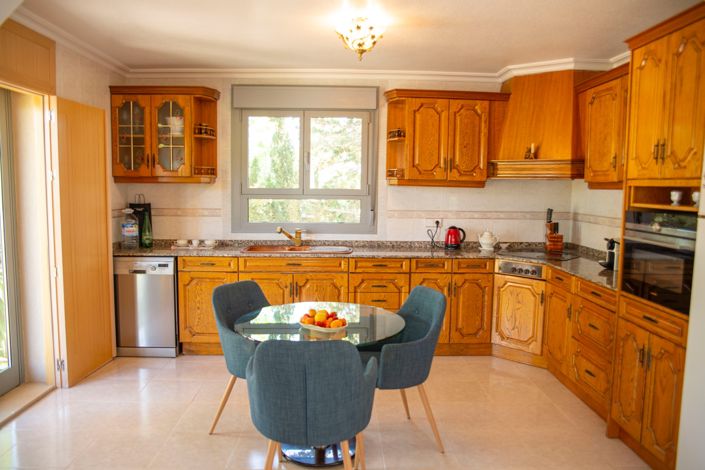 Image No.4-4 Bed Villa for sale