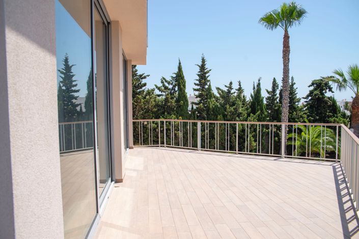 Image No.67-4 Bed Villa for sale