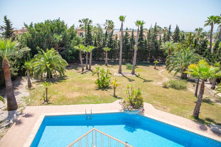 Image No.71-4 Bed Villa for sale