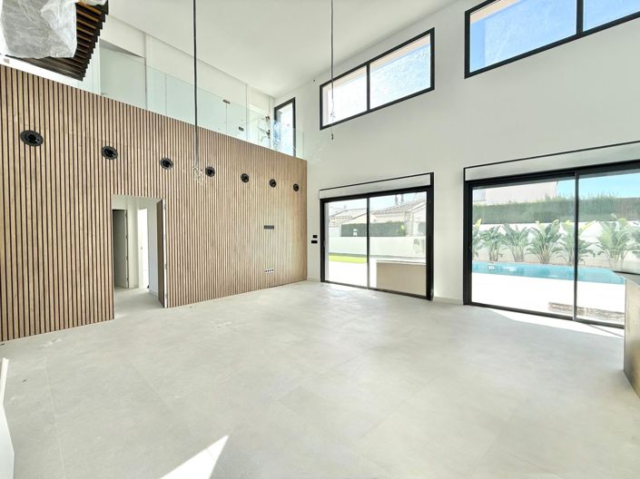 Image No.2-Villa de 4 chambres à vendre à Ciudad Quesada