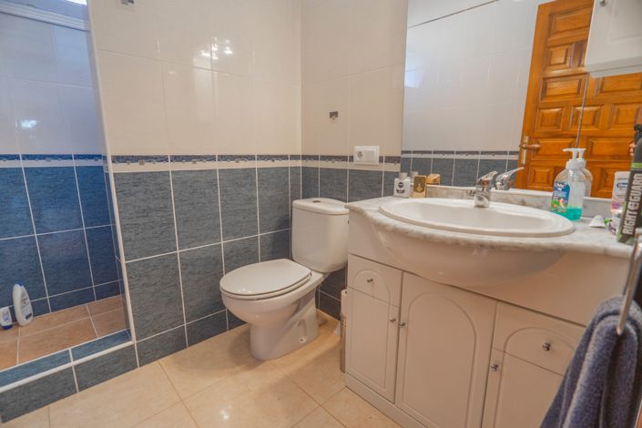 Image No.19-2 Bed Villa for sale