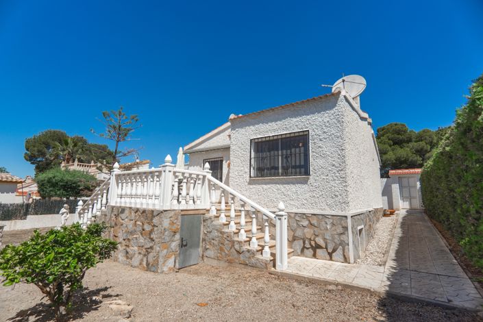 Image No.23-2 Bed Villa for sale