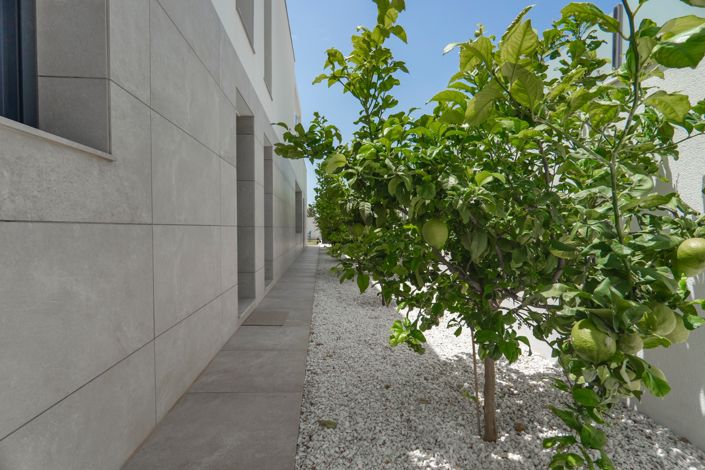 Image No.25-4 Bed Villa for sale