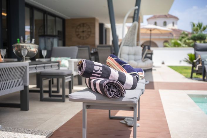 Image No.30-4 Bed Villa for sale