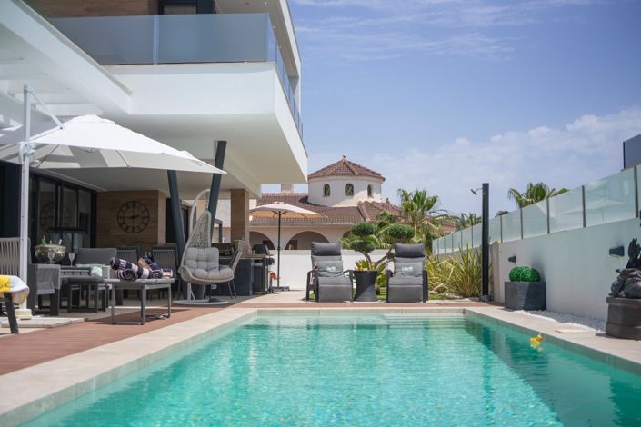 Image No.32-4 Bed Villa for sale