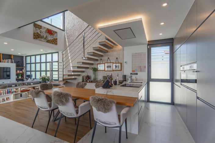 Image No.40-4 Bed Villa for sale